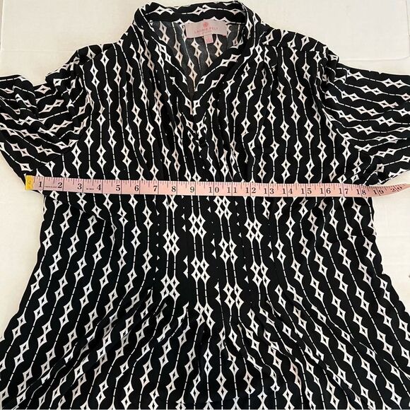 New Laurie Felt Cinched Front V-Neck Top | Size L - Picture 7 of 8